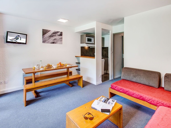 Confortable Appartement Pour 9 Personnes Avec Wifi, Piscine, Tv, Balcon Et Parking - Loudenvielle