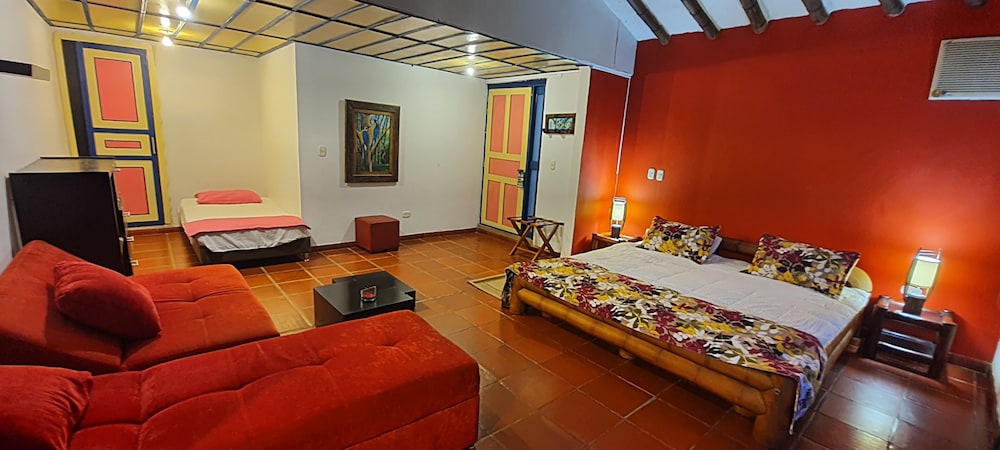 En Quimbaya  Quindio Habitacion Hermosa Tipo Suite - Quimbaya