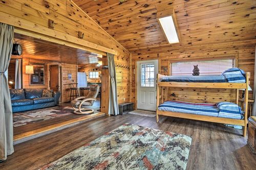 Apache Lake, Hillman airbnb, hotels and vacation rentals