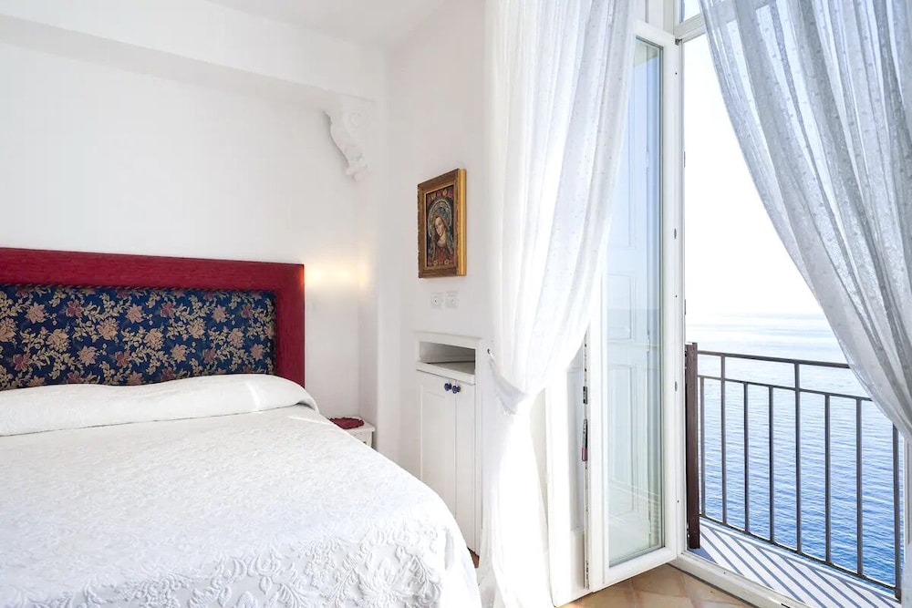 Selene - Eight Bedroom Villa, Sleeps 16 - Tramonti