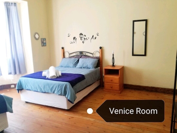 Casa Grazia | Northmead | Spacious Bedrooms To Rent Close To Jnb Airport - Benoni