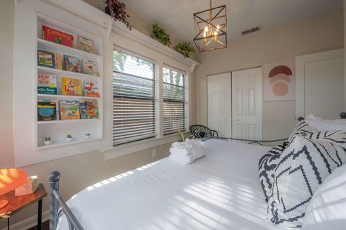 ZooTampa at Lowry Park, Tampa airbnb, hotels and vacation rentals