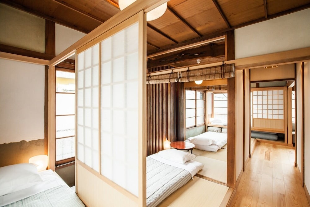 Private Accommodation With Breakfast / Minato-ku Tokyo - Kawasaki