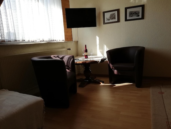 Hotel ∙ Driepersoonskamer, Douche, Wc - Trittenheim