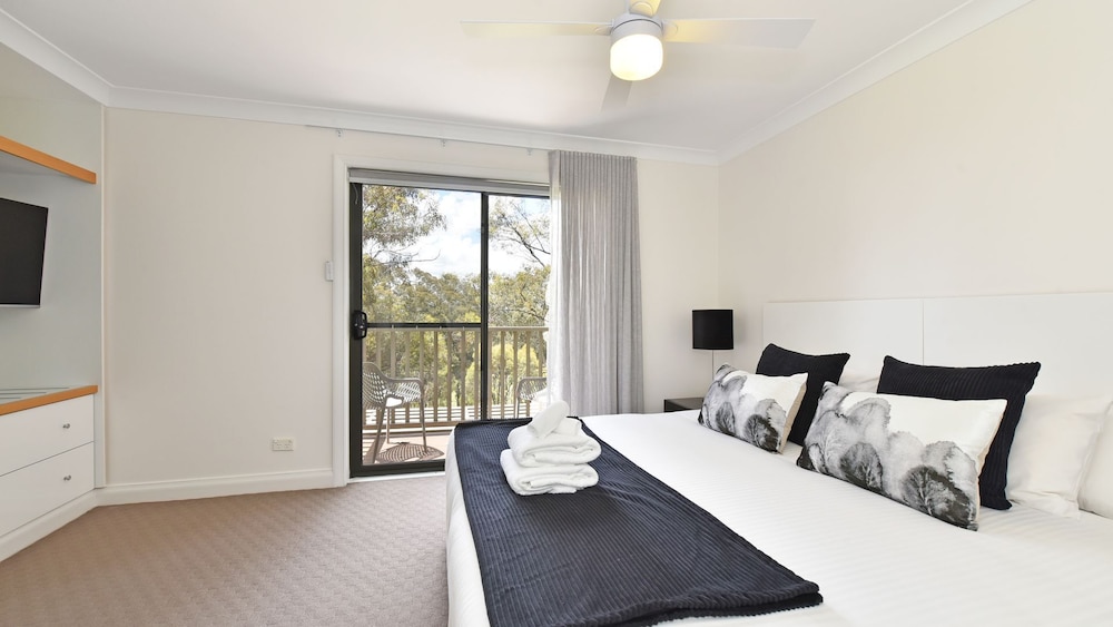 Villa Executive 2br Heafy Lodge Located Within Cypress Lakes Resort (Nothing Is More Central) - Hunter Valley
