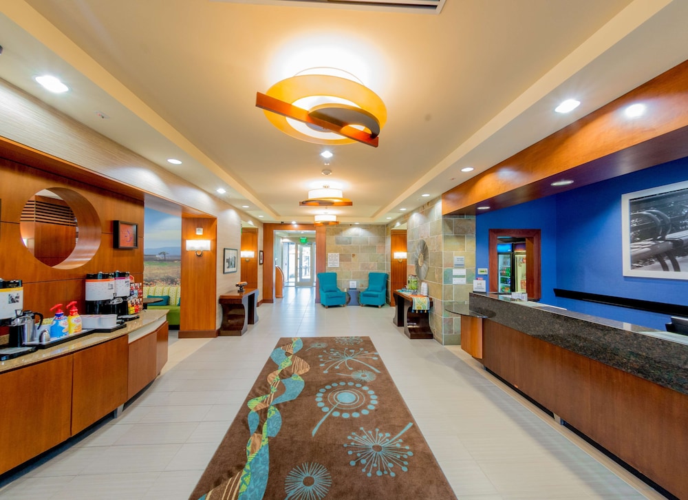 Hampton Inn & Suites Riverside/corona East - Orange County, CA