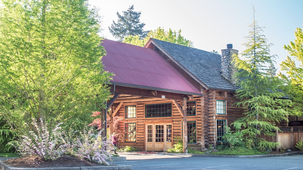 The Lodge at Riverside - Grants Pass