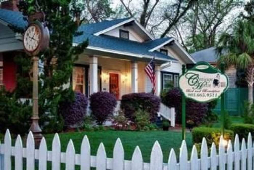 The Carriage House B&b - United States