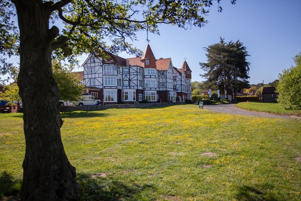 The Links Country Park Hotel - West Runton