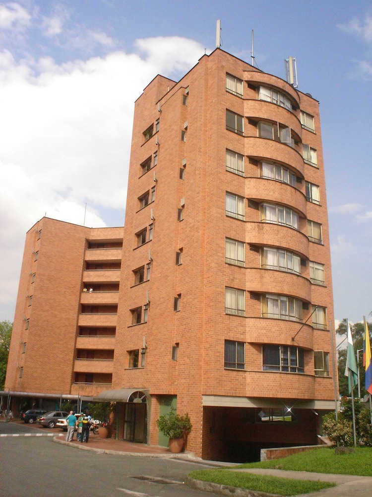 Aparta Hotel Portal Del Rodeo - Medellín