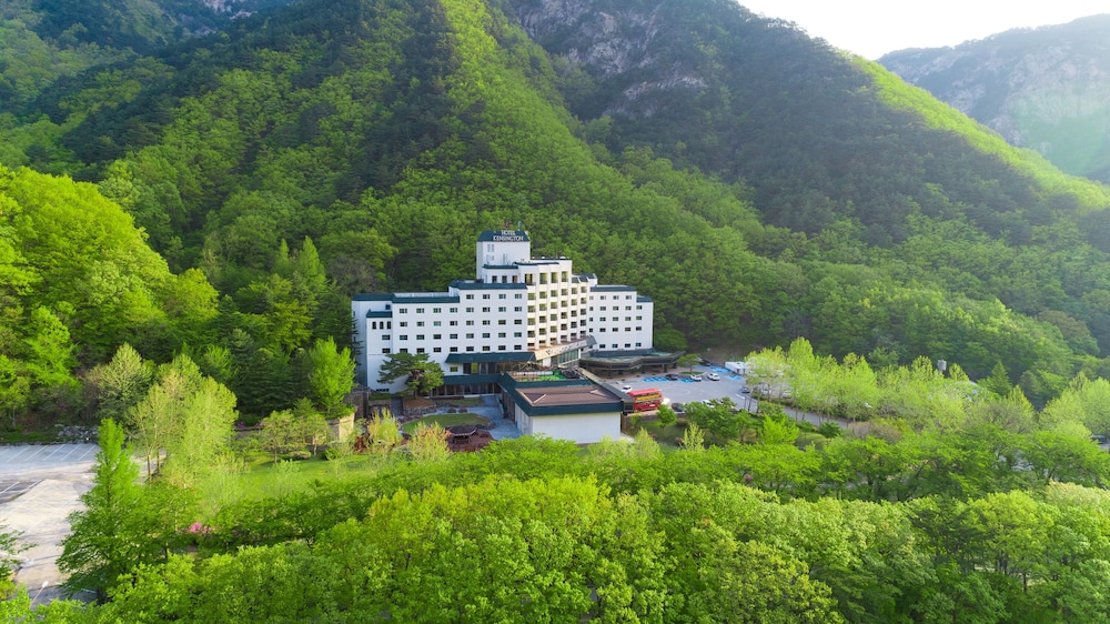 Kensington Hotel Seorak - Sokcho-si