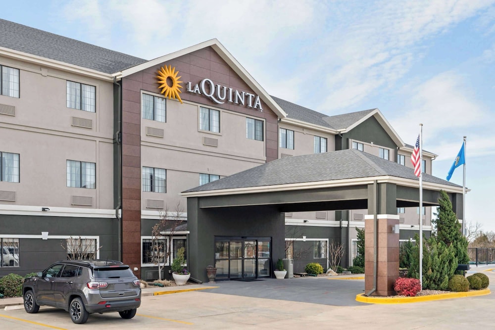 La Quinta Inn & Suites by Wyndham Ada - Ada
