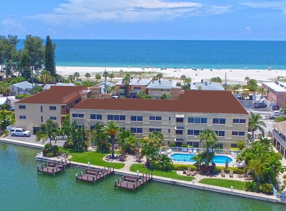 Westwinds Waterfront Resort - St. Pete Beach, FL