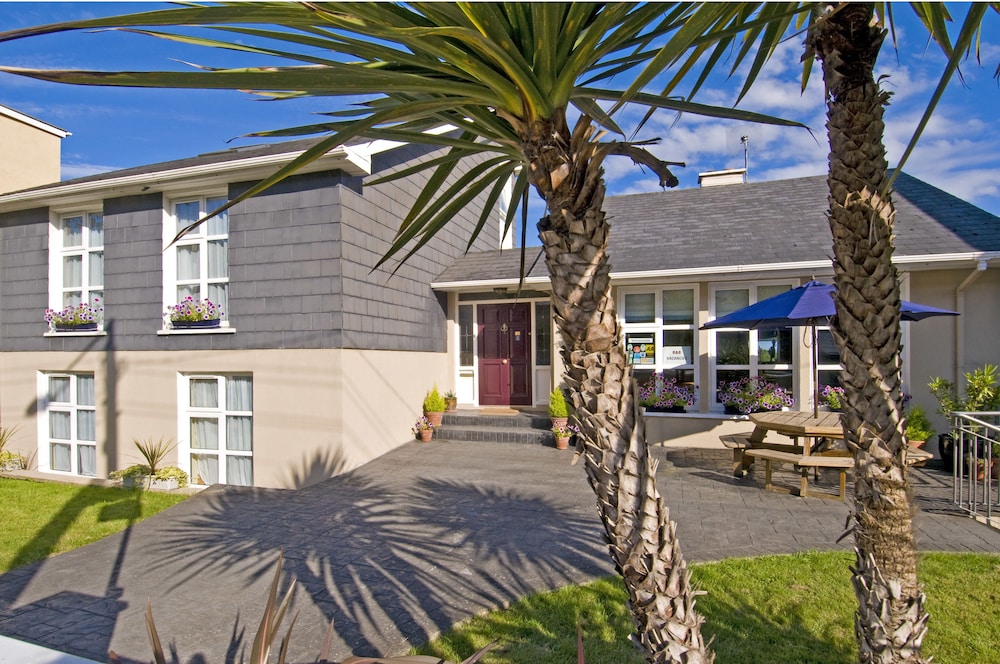 Beach Haven Accommodations - Tramore