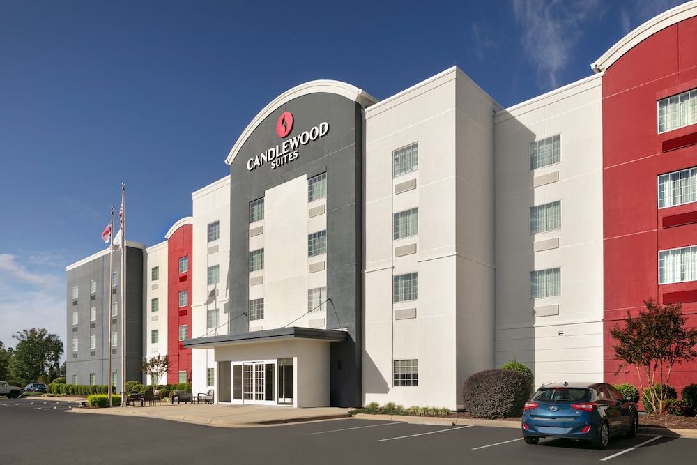 Candlewood Suites Fayetteville Fort Bragg, An Ihg Hotel - Fayetteville, NC