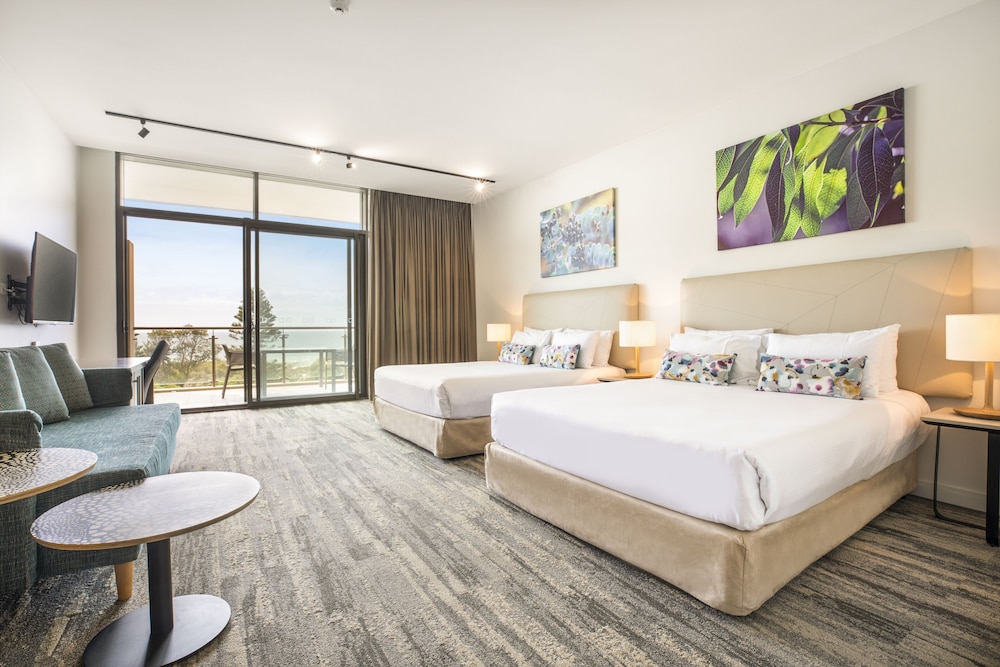 Narrabeen Sands Hotel By Nightcap Plus - Northern Beaches Council