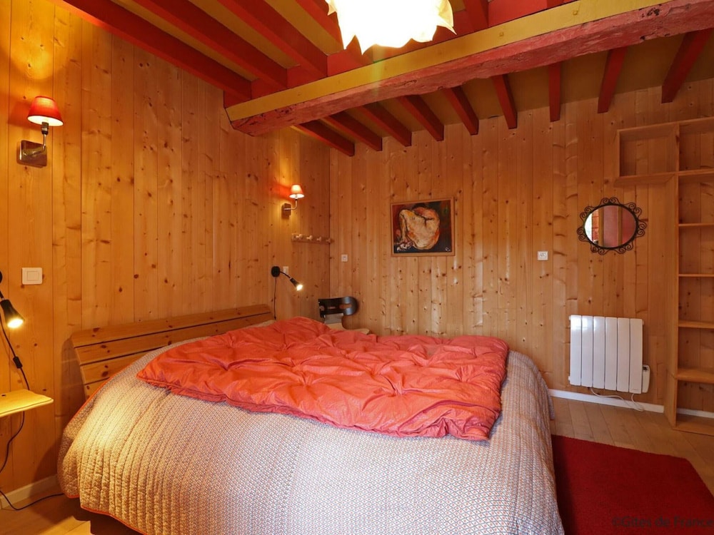 Gite La Lande-de-goult, 2 Bedrooms, 5 Persons - Normandy