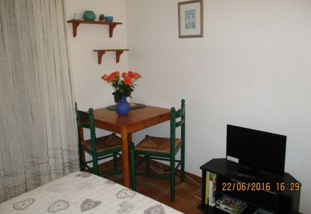 In Villa, Charming Studio 2 Pers With Terrace In St Paul De Vence - Cagnes-sur-Mer