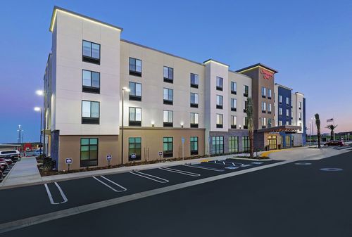 Search 6 Cheap Hotels in Patterson, CA cozycozy