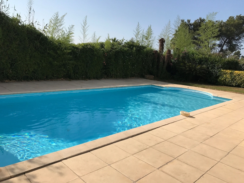 2 Bedroom Apartment With Large Pool - Cagnes-sur-Mer