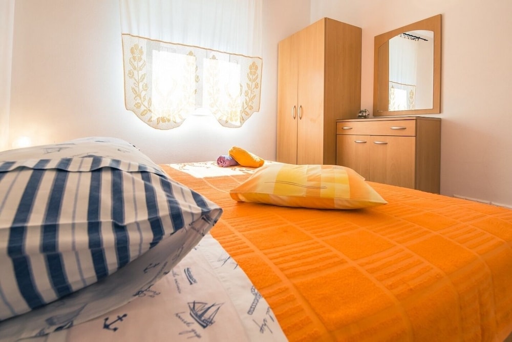 Apartamento Mari A2 (2) - Nemira, Riviera Omis, Croacia - Brač
