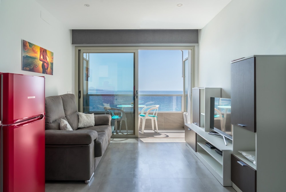 ★Sleep Over The Ocean♥︎: Frontline With Blue Views - Gran Canaria