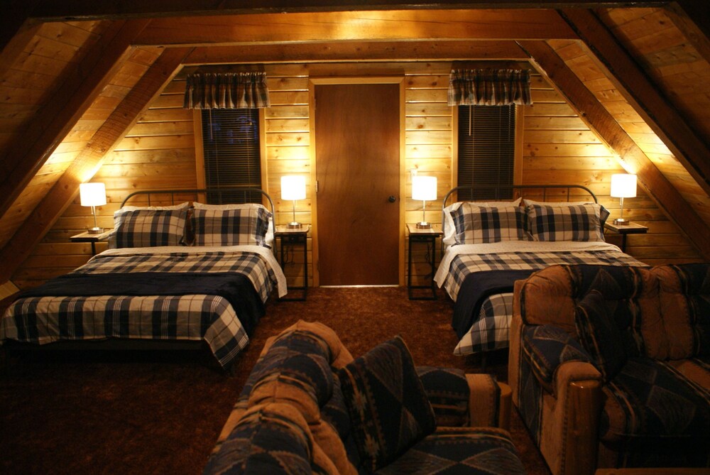 Authentic Island Park Log Cabin Experience In Historic Mack's Inn - Island Park, ID