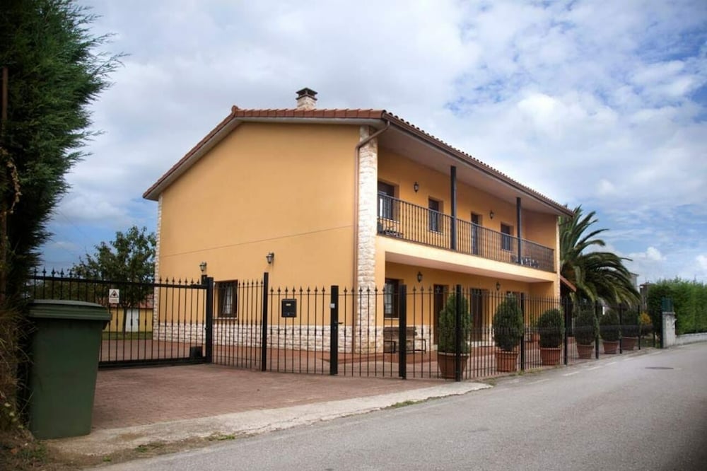 Casa Rural Villa Paula - Avilés
