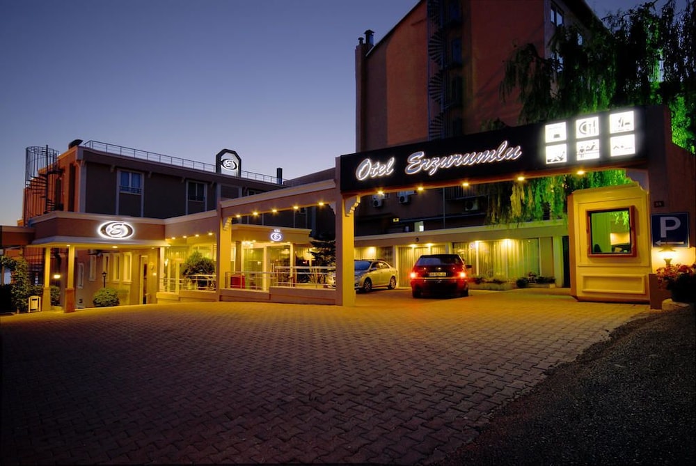 Erzurumlu Hotel - Kumköy / Kilyos