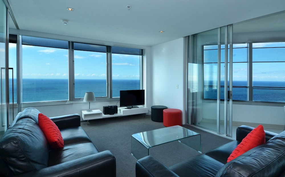 Tallest Residential Tower 2 Bedroom 2 Bathroom Level 42 - Gold Coast Convention and Exhibition Centre