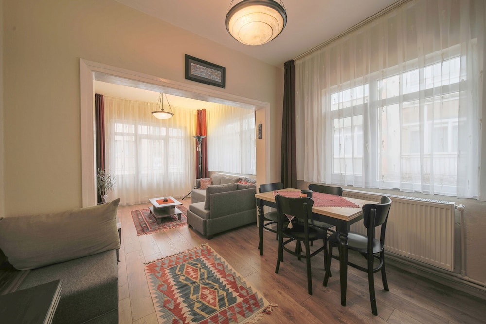 Appartement Lumineux, Confortable Et Central - Bakırköy