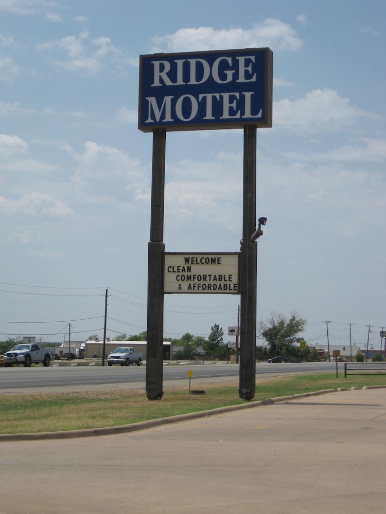 Ridge Motel - Breckenridge, TX