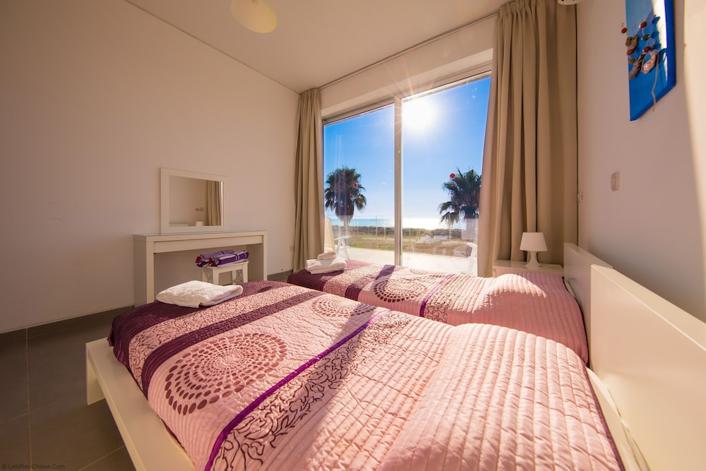Beach Villa Mare - Argaka - Een Villa Voor 8 Personen Met 4 Slaapkamers - Argaka