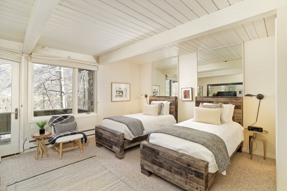 Standard Two Bedroom - Aspen Alps #505 - Aspen