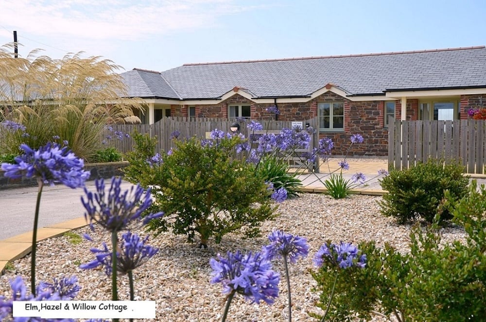 Willow Cottage Purpose Built Wheelchair Friendly Cottage - Tregony