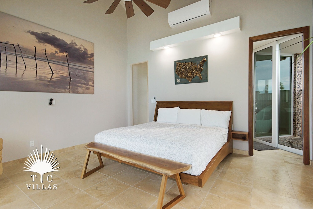 Caicos Cays Villa, Eine Luxuriöse Villa Am Wasser Mit 4 Schlafzimmern Und Atemberaubender Aussicht! - Turks- und Caicosinseln