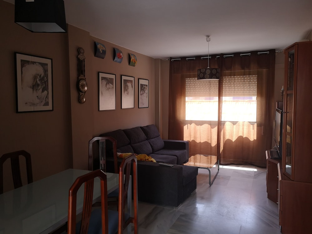 Apartment In The Center Of Jerez, Maximum Qualities, Two Bedrooms, Televisions. - Jerez
