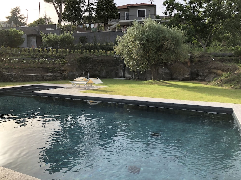 Sara's House - Villa Met 4 Slaapkamers En Privézwembad - Valverde