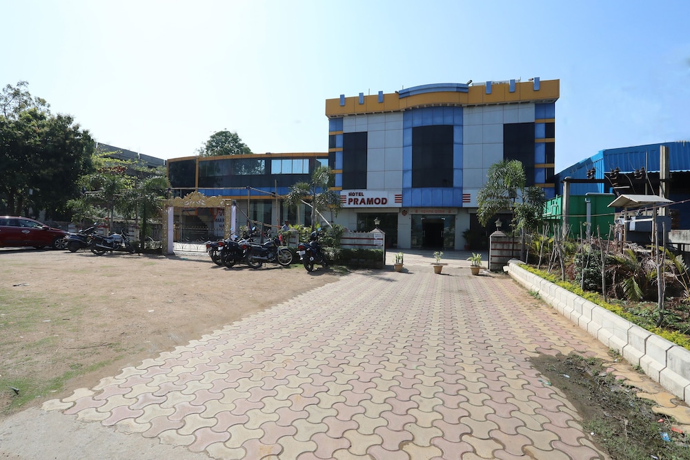 Oyo 29689 Hotel Pramod - Sambalpur
