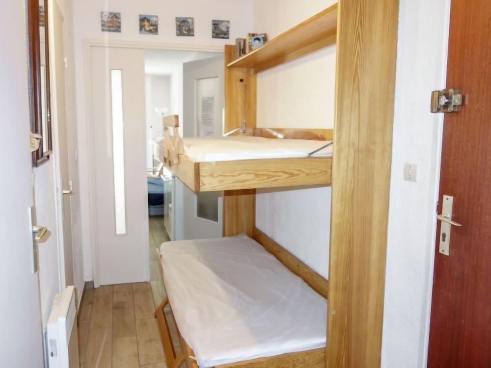 Apartment Hameau De Provence In Bandol - 6 Persons, 1 Bedrooms - Bandol
