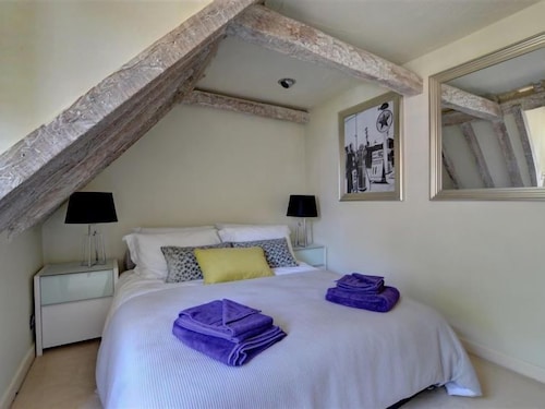 Vacation Home Ephraim In Royal Tunbridge Wells - 4 Persons, 2 Bedrooms - Royal Tunbridge Wells