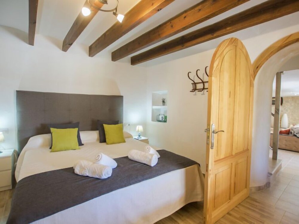 Vacation Home Es Cos In Moscari - 8 Persons, 4 Bedrooms - Selva
