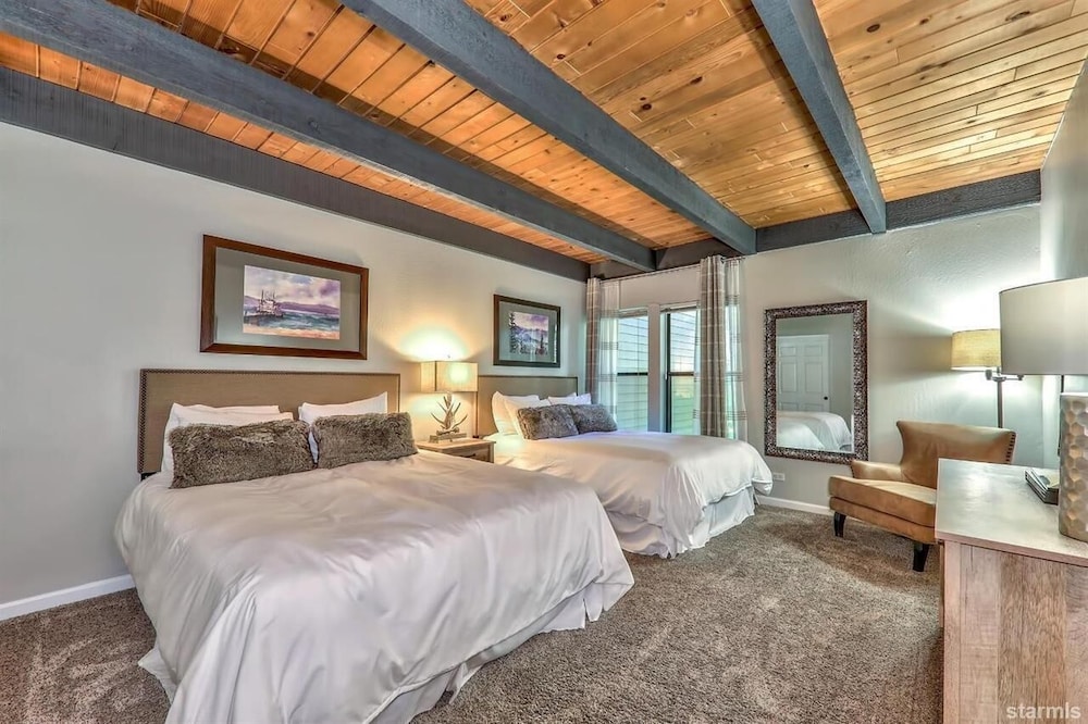 Premium Lakeland Village Beachfront Resort 1 Schlafzimmer Mit Loft 1 Bad Stadthaus - Lake Tahoe