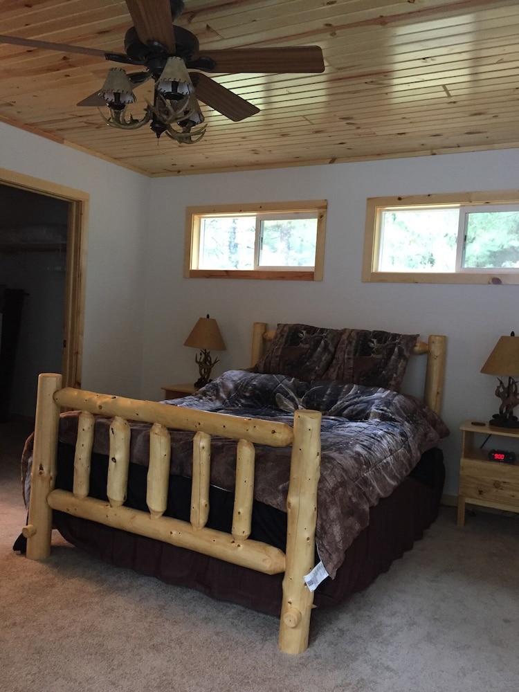 Location - Location -- Snowmobiling, Ice Fishing & Much More, - Great Getaway - Minocqua, WI
