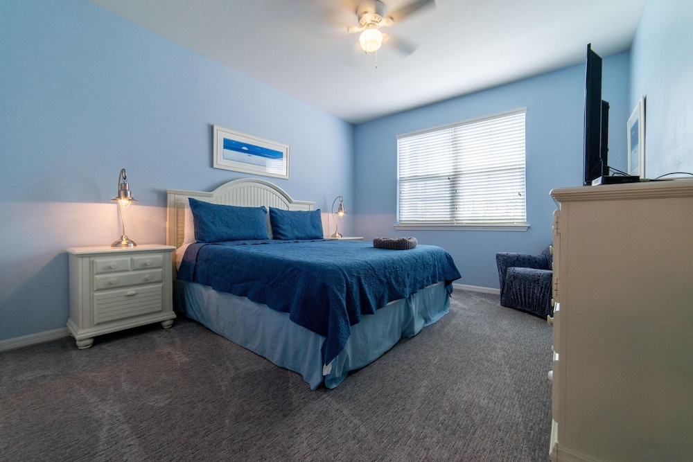 Cozy Apartment Only Miles From Disney Community Pool And Jacuzzi - Flamingo Waterpark Resort, Kissimmee