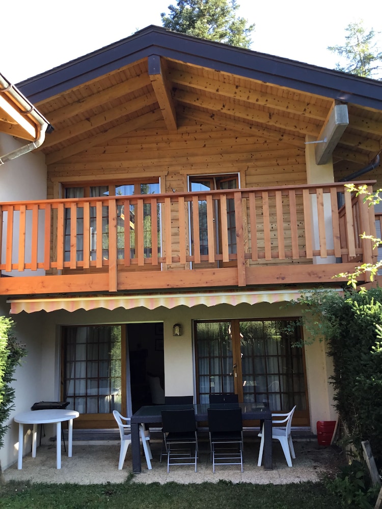 Lovely Chalet In Winter And Summer Paradise. Sleeps 10   5 Bedrooms 3 Bathrooms - Sierre