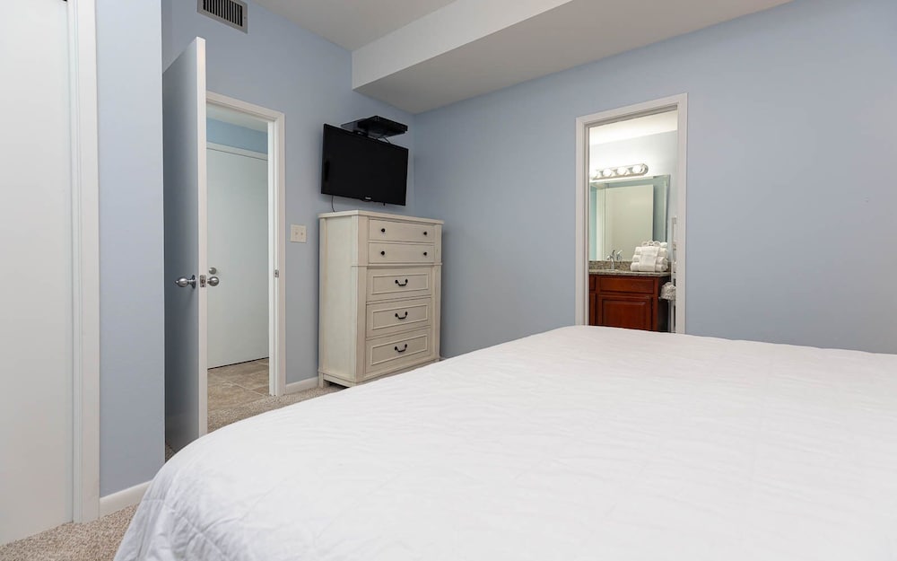 1 Bedroom Condo In High Demand! - Orange Beach, AL