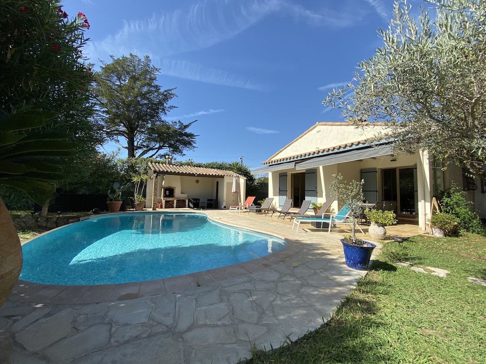 Villa With Own Pool And Garden, Easy Walking Distance To The Beach And Shops - Juan-les-Pins