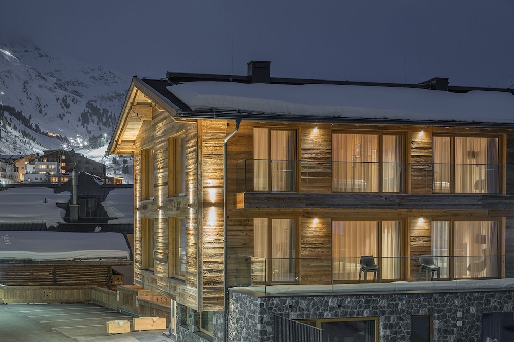 Chalet Obergurgl - Luxury Apartments - Tyrol