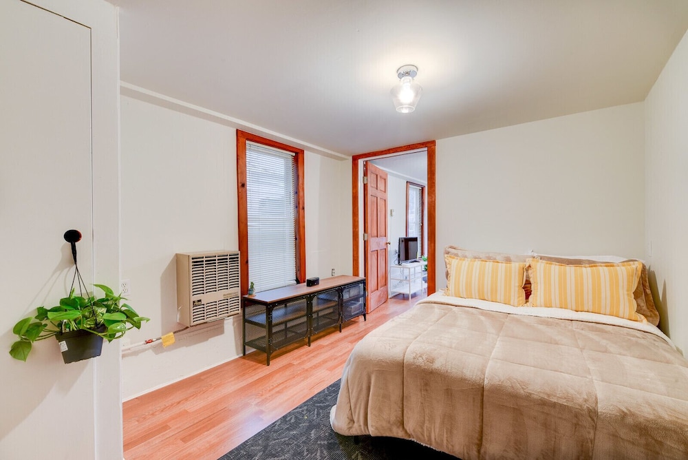 Quaint And Charming 2br Apt In Central Oakland 2 Bedroom Apts By Redawning - Berkeley, CA